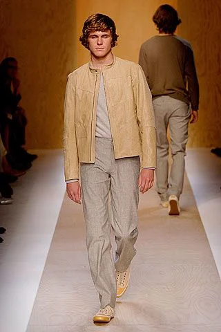 Look 25